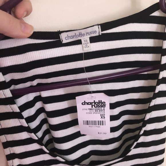 NWT bodycon tight striped dress with fun back! - Picture 2 of 3